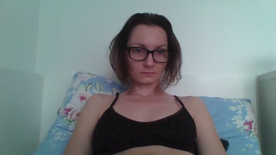 QueenDiva30 live cam on Cam4