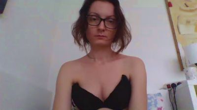 QueenDiva30 live cam on Cam4