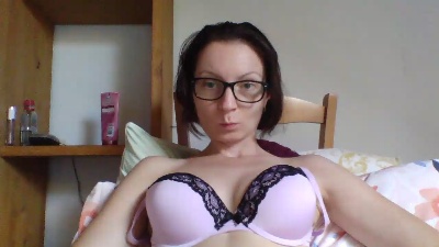 QueenDiva30 live cam on Cam4