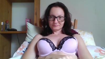 QueenDiva30 live cam on Cam4