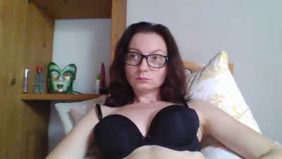 QueenDiva30 live cam on Cam4