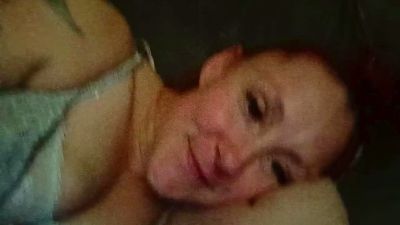QueenGilf live cam on Cam4