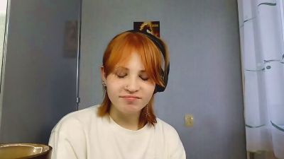QueenKataoka live cam on Cam4