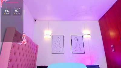 QueenLatina5 live cam on Cam4