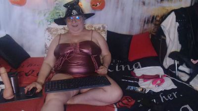 QueenPammy live cam on Cam4