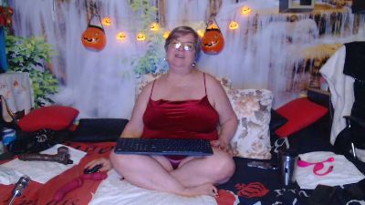 QueenPammy live cam on Cam4