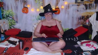 QueenPammy live cam on Cam4