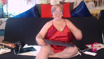 QueenPammy live cam on Cam4