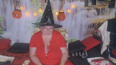 QueenPammy live cam on Cam4