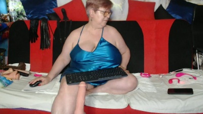 QueenPammy live cam on Cam4