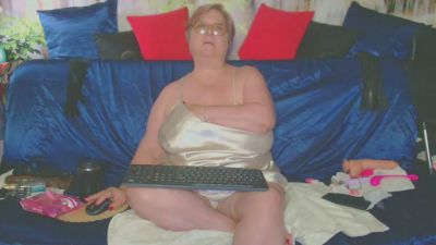 QueenPammy live cam on Cam4