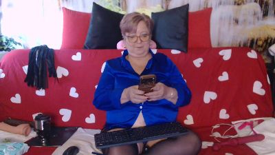 QueenPammy live cam on Cam4