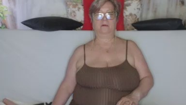 QueenPammy live cam on Cam4