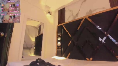 Queen_Rifanny live cam on Cam4