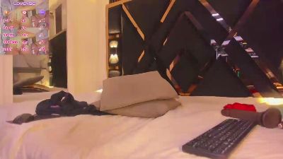 Queen_Rifanny live cam on Cam4