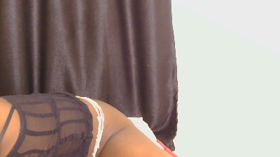 Queen_grasha live cam on Cam4