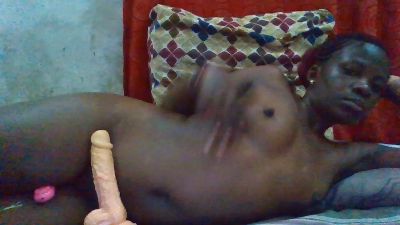 Queen_grasha live cam on Cam4