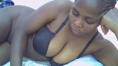 Queen_k1tty live cam on Cam4