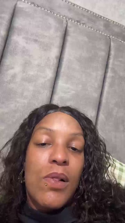 Queenie28