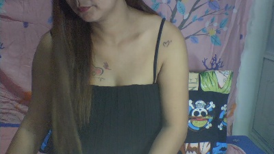 Queenlove4u live cam on Cam4