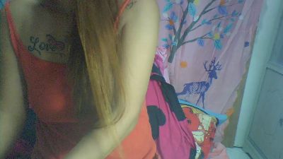 Queenlove4u live cam on Cam4