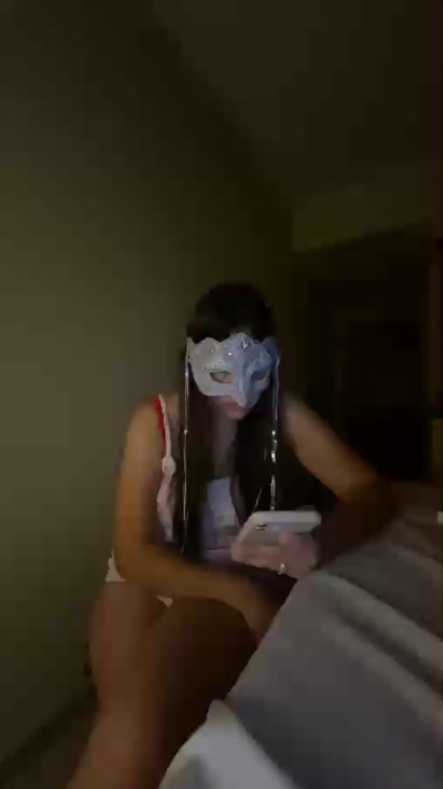 Queenyes live cam on Cam4