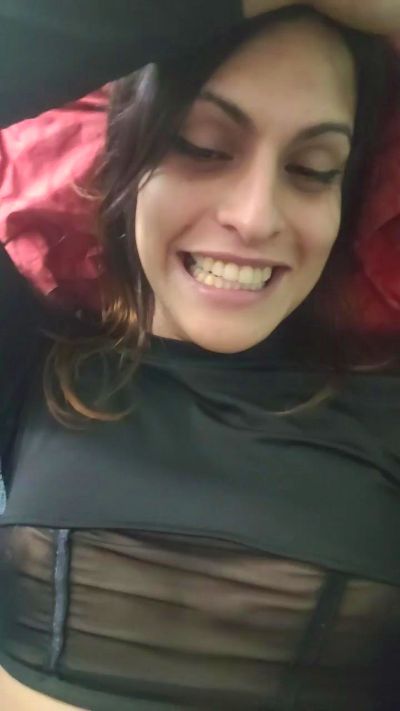 QuennMath32 live cam on Cam4