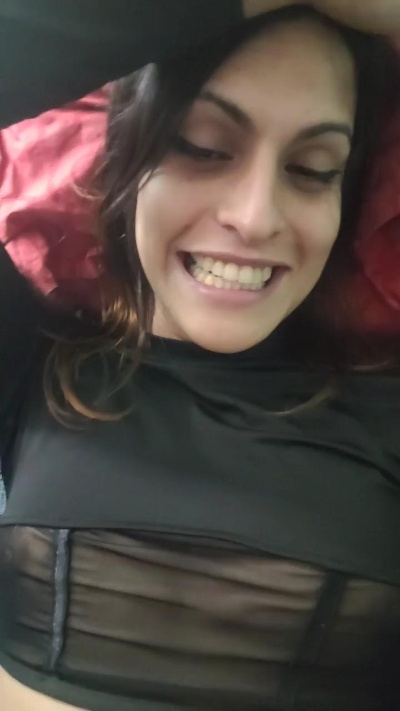QuennMath32 live cam on Cam4