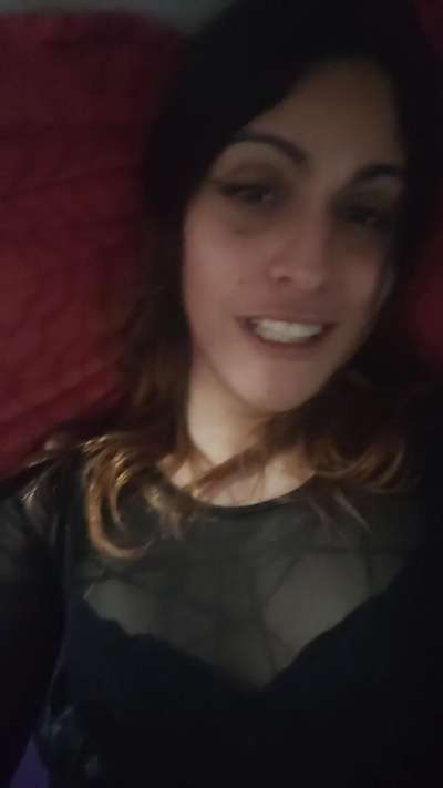 QuennMath32 live cam on Cam4