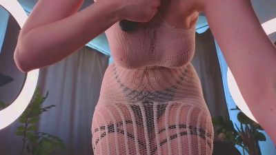 QuennaHallman live cam on Cam4