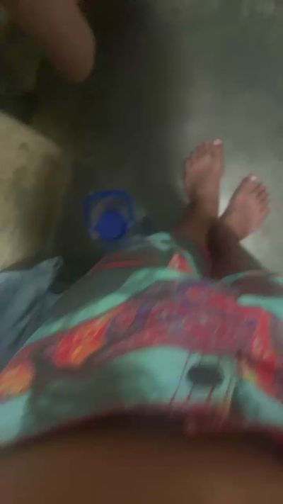 Querocuzinho00 live cam on Cam4