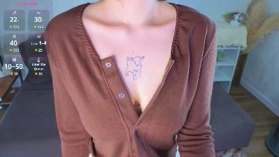 QuianaGrebe live cam on Cam4