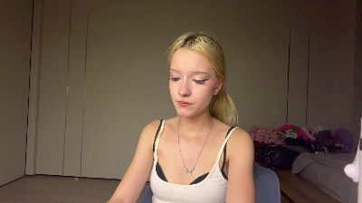 QuinnBallestas live cam on Cam4