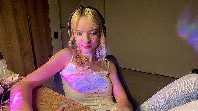 QuinnBallestas live cam on Cam4