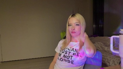 QuinnBallestas live cam on Cam4