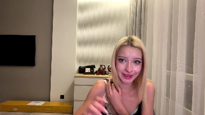 QuinnBallestas live cam on Cam4