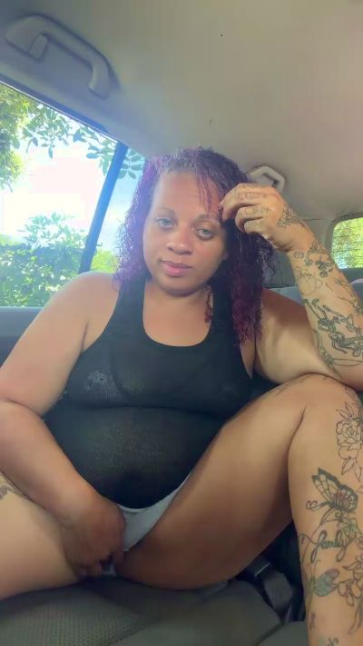 Profile and Statistics for Quinn_daMILF on Cam4