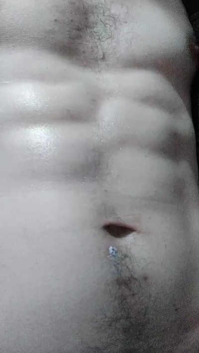 Quiquelopez1997 live cam on Cam4