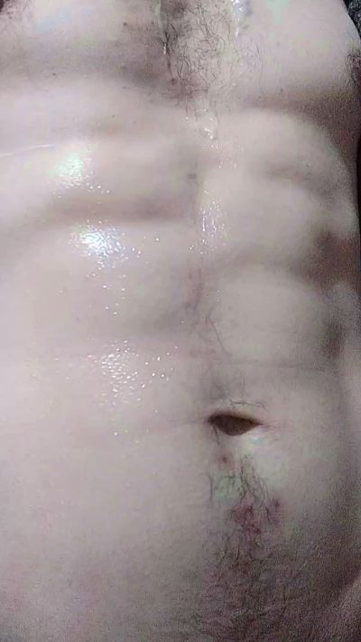 Quiquelopez1997 live cam on Cam4
