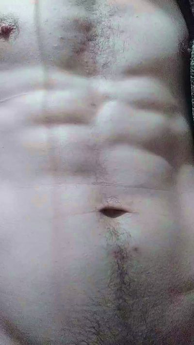 Quiquelopez1997 live cam on Cam4