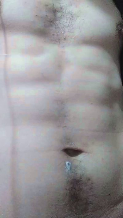 Quiquelopez1997 live cam on Cam4