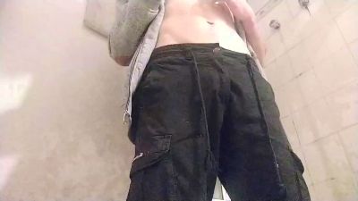 Quiquelopez1997 live cam on Cam4