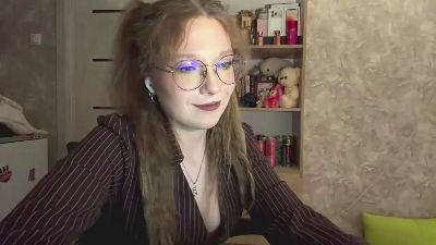 QuyenAguilera live cam on Cam4