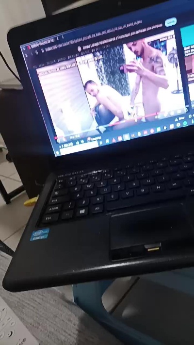 RASTAZL live cam on Cam4