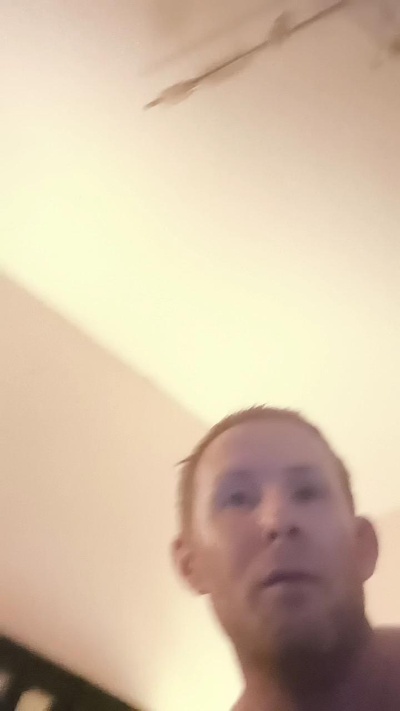 RKW87 live cam on Cam4