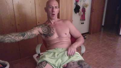 RR1311 live cam on Cam4