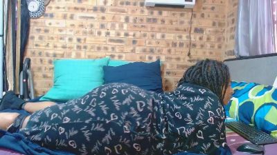 RUBYBOOTY live cam on Cam4