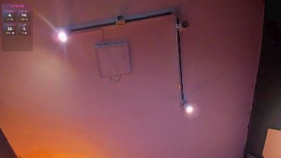 RUBY_ROSS_ live cam on Cam4