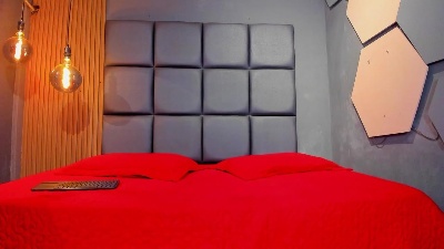 RUBY_ROSS_ live cam on Cam4