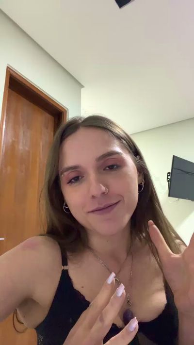 R_gi live cam on Cam4